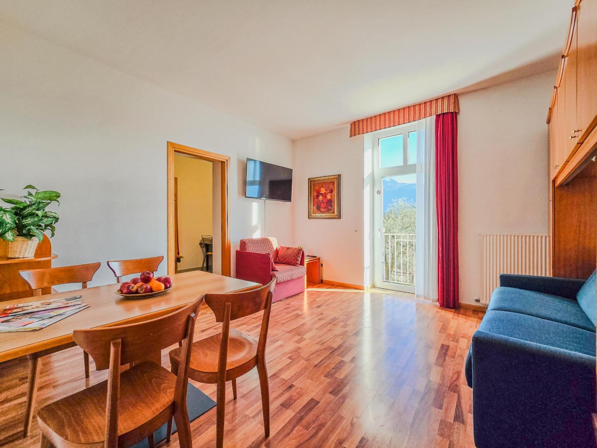 Aparthotel Englovacanze Рива-дель-Гарда Экстерьер фото
